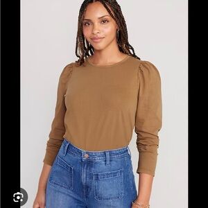 Brown puff sleeve top